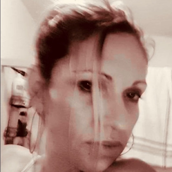 Meet your Posher, Dave - Picture 2 of 2